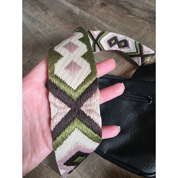 Urban Originals Anthropologie Black Boho Sling Crossbody Organizer Purse - Picture 4 of 7